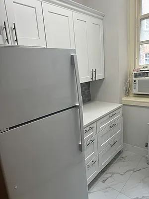 Rented by Compass | media 13