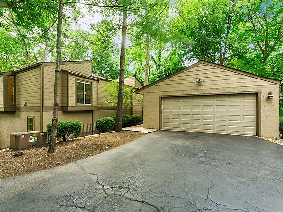 2nd image of 4409 Shire Creek Ct