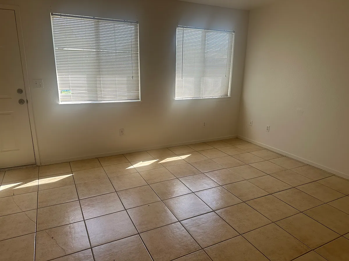 Building Photo - 1163 E Millard Way #102
