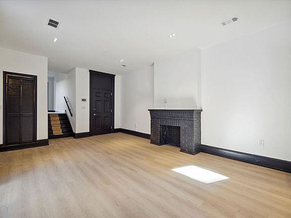 5th image of 643-645 N 15th St #643