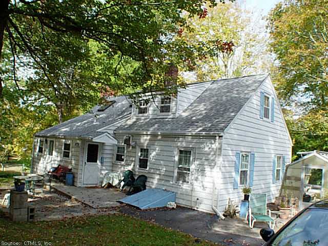 2nd image of 820 West St