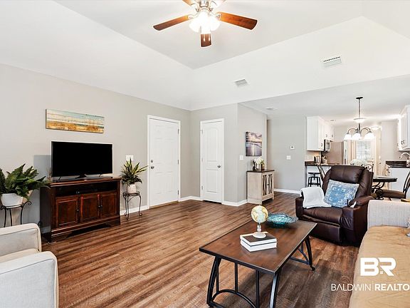 2nd image of 16096 Hoiles Ave