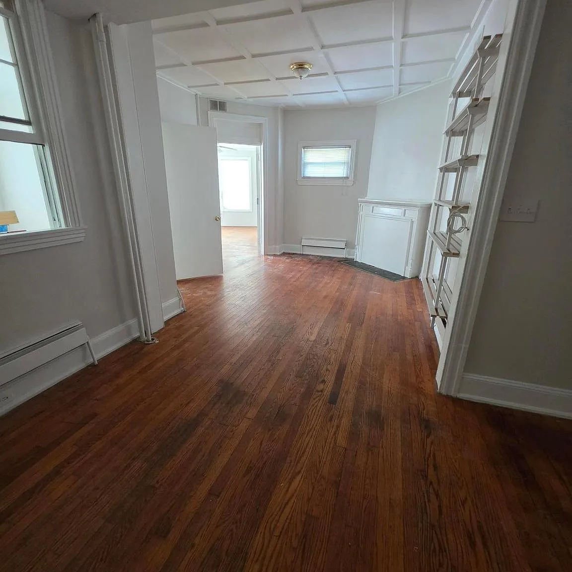 3 bed, 1800 sqft, $2,200 — Photo 4