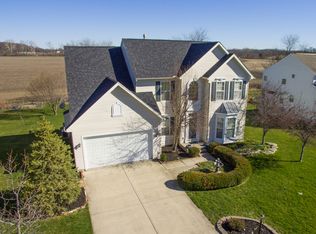 2226 Pacer Ct, Dayton, OH 45434