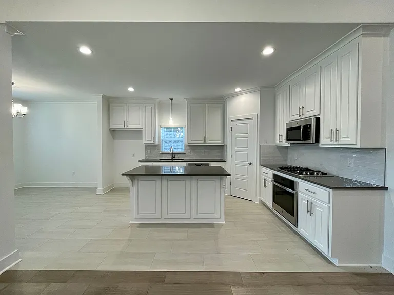 14030 Trailhead Dr — Photo 5