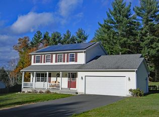4 Nicole Cir, Southampton, MA 01073