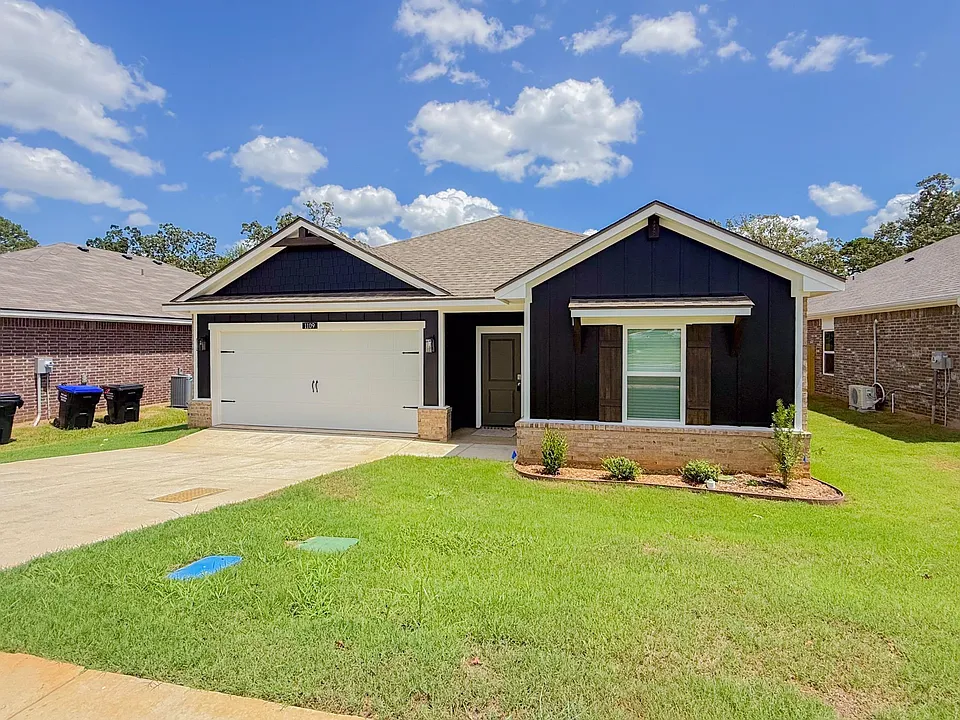 1109 Mission Creek Dr