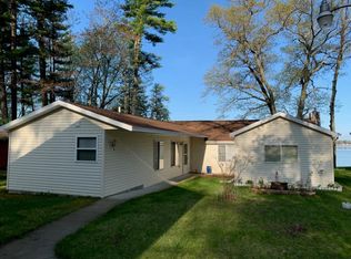 7097 Loud Dr, Oscoda, MI 48750