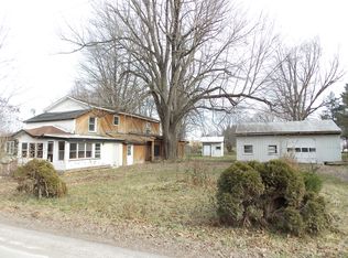 422 Clyde Marengo Rd, Clyde, NY 14433