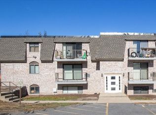 40 High St APT 207, Dedham, MA 02026