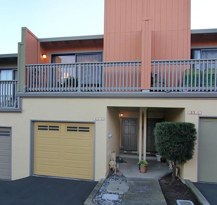 1st image of 2426 Oriole Ln