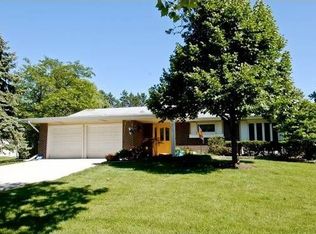 20W573 Glen Pl, Lombard, IL