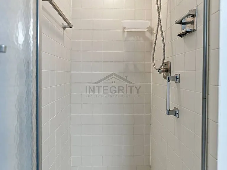 8305 Sandwedge Cir #A — Photo 18