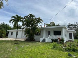 Interior #200, Vieques, PR 00765