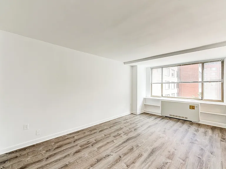1111 Arlington Blvd #538 — Photo 3