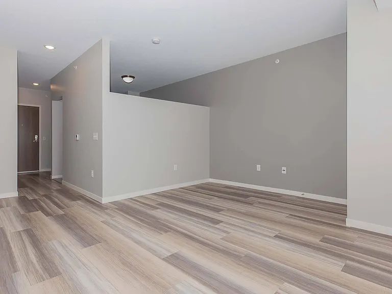 The Sentinel Residence — Photo 34