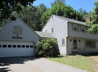 55 Old County Rd, Hingham, MA 02043