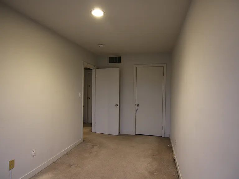 548 Columbus Ave #8 — Photo 4