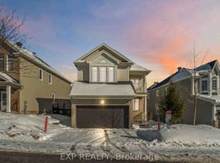 413 Tillsonburg St, Ottawa, ON K2T 0C3