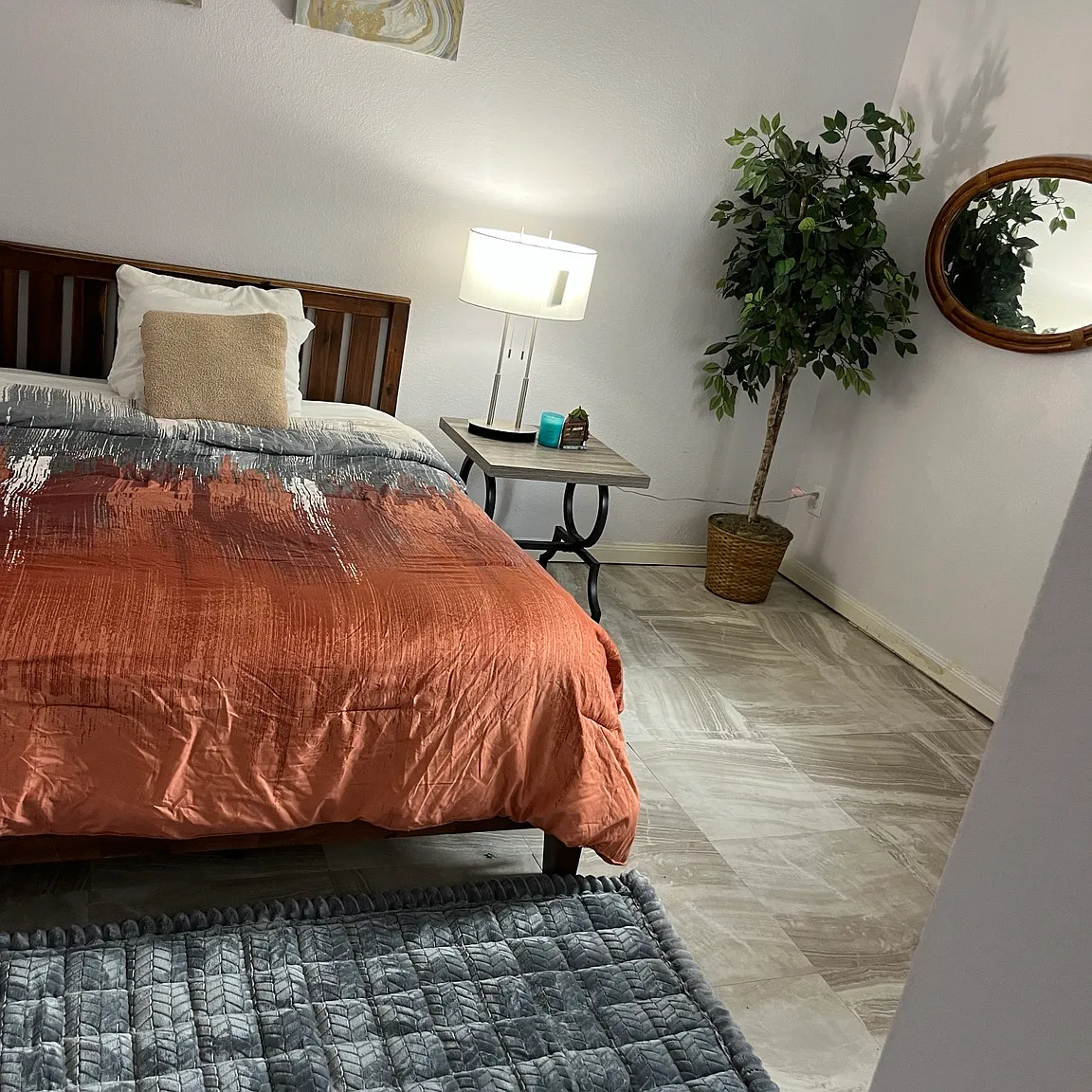 3 bed, 1597 sqft, $900 — Photo 3