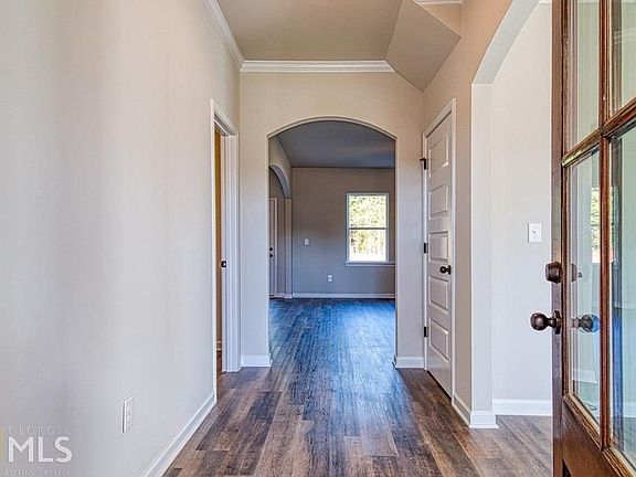 2nd image of 268 Villa Grande Dr