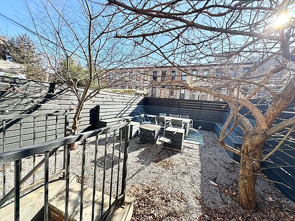 2nd image of 446 Gates Ave APT 1A