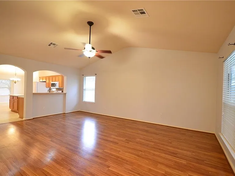 1215 Cardigan St — Photo 6