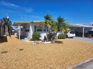 5725 Columbia Dr, New Port Richey, FL 34652