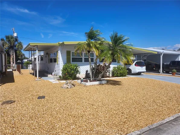 5725 Columbia Dr, New Port Richey, FL 34652