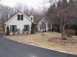 3 Clement Dr, Poestenkill, NY 12140