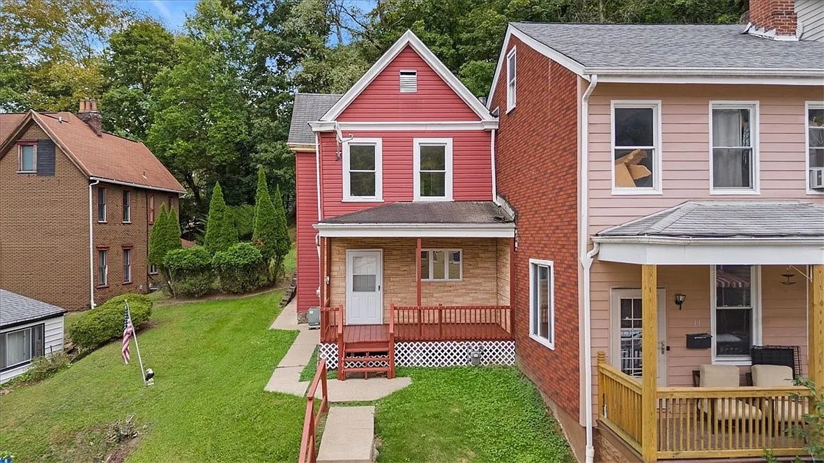 9 Spring St photo 1