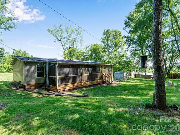 3rd image of 5007 Carlos Rd