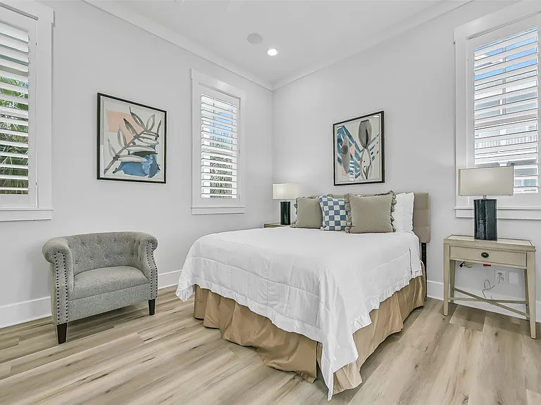 817 Positano Rd — Photo 33