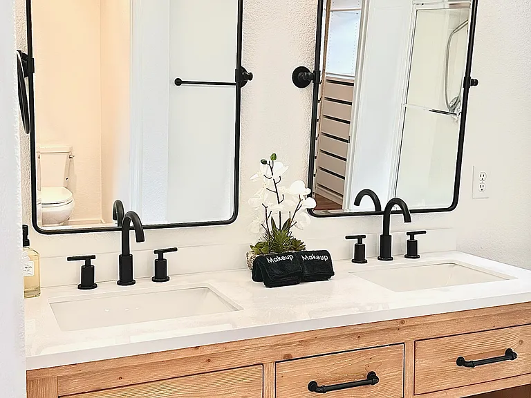 6861 Earp Way — Photo 20