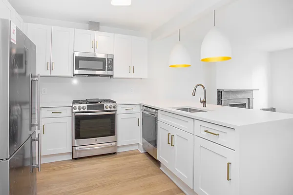 Rented by Living New York | media 21