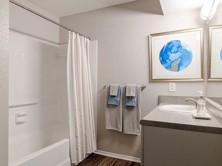 45Eighty Dunwoody — Photo 24