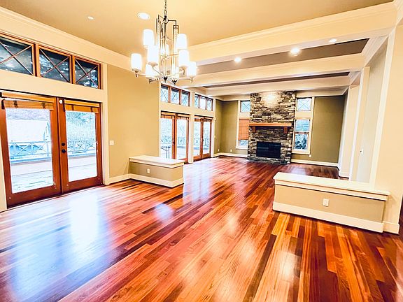 5th image of 9045 NE 22nd Pl