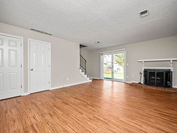 5th image of 1205-1207 1209 Reva Ridge Way