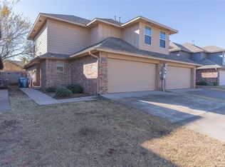 2132 Buena Vida Ln, Edmond, OK 73013