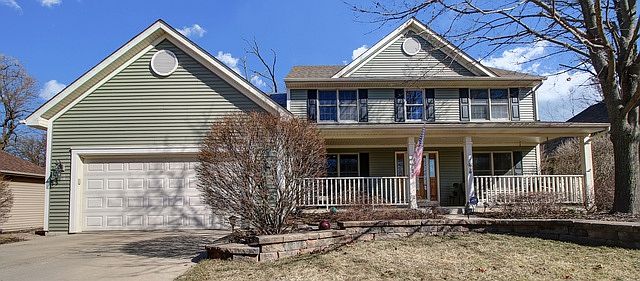 1st image of 645 Wood Creek Dr