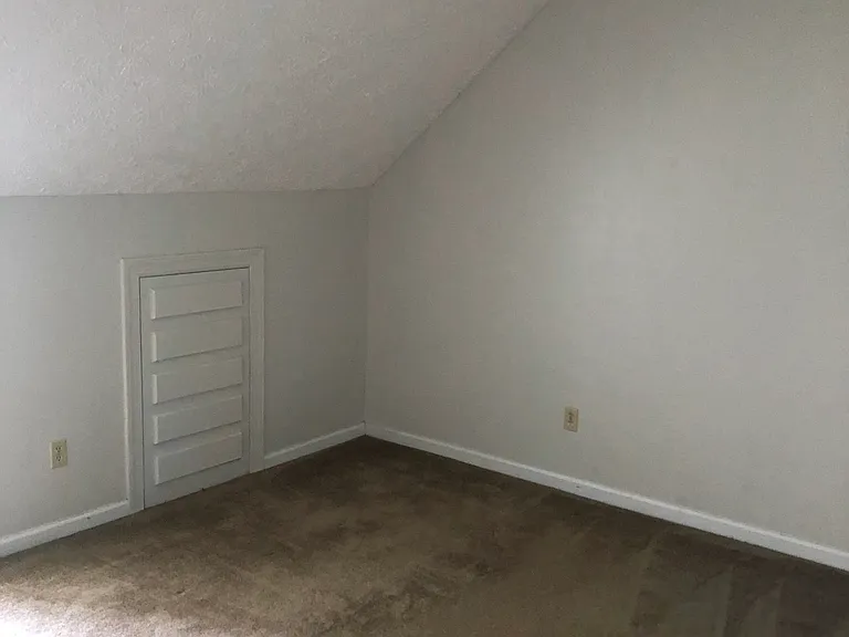 4980 Holly Fork Rd — Photo 10