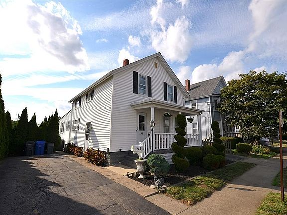 3rd image of 46 N Phillips St