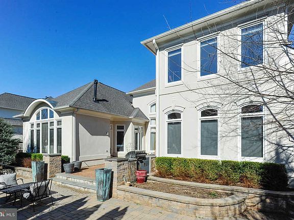 2nd image of 43573 Jackson Hole Cir