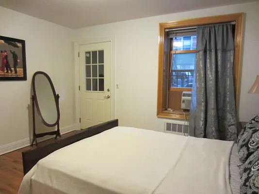 Rented by Bohemia Realty Group | media 43