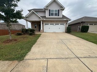 102 Daymark Dr, Madison, AL 35756