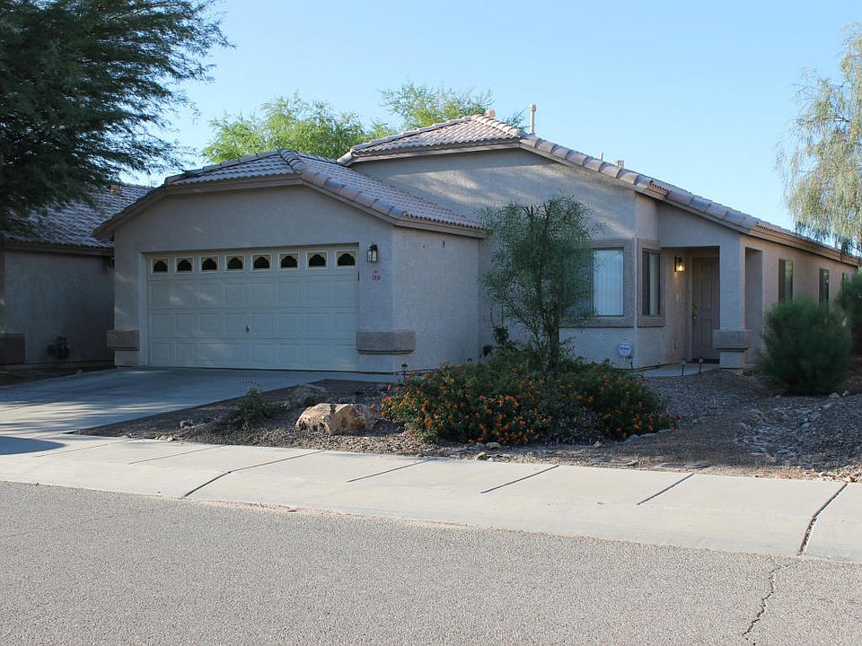 1st image of 2819 W Medallion Dr