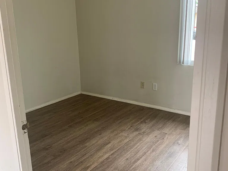 4507 Dawson Ave — Photo 9