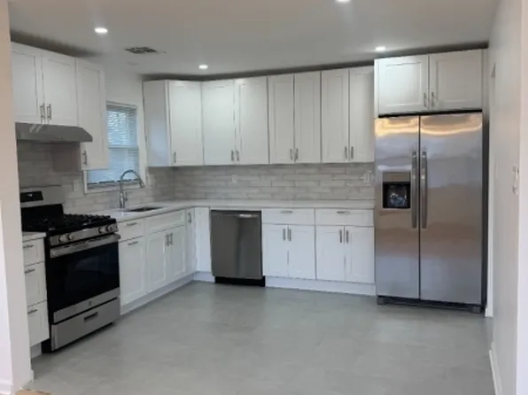 18 Washburn Pl, Caldwell, NJ 07006