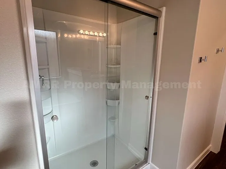 2149 Kirksey Ave — Photo 14