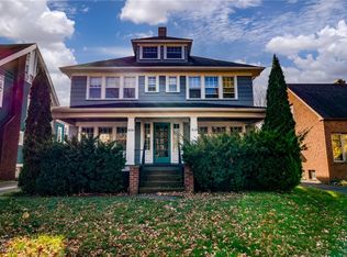 3128-3130 E Derbyshire Rd, Cleveland, OH